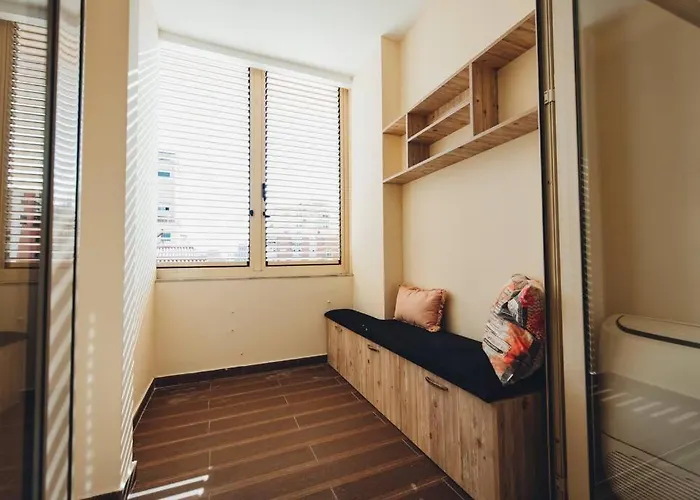 Luxury At Myslym Shyri Apartment